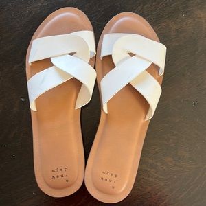 Worn once very comfortable white sandals